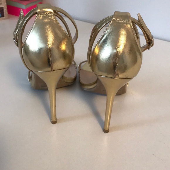Lulus gold heels - Picture 3 of 6